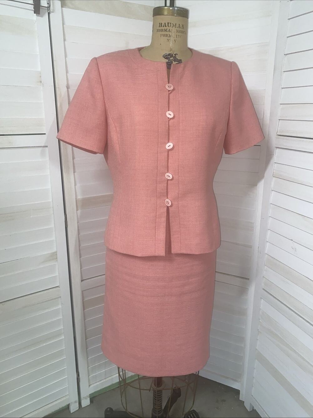 Vintage 80s 90s Le Suit 2 Pc Skirt Suit Set Size 12P Salmon Pink Lined
